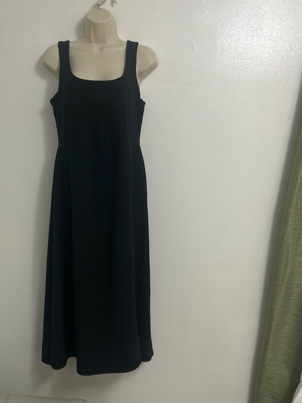 Ingrid & Isabel Black Square-Neck Midi Dress